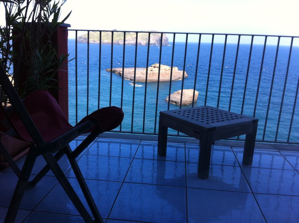ונטוטנה Hotel Villa Iulia חדר תמונה